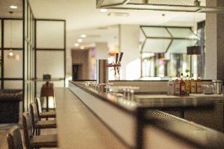 Holiday Inn - the niu, Leo Nuremberg fotoÄŸrafÄ±