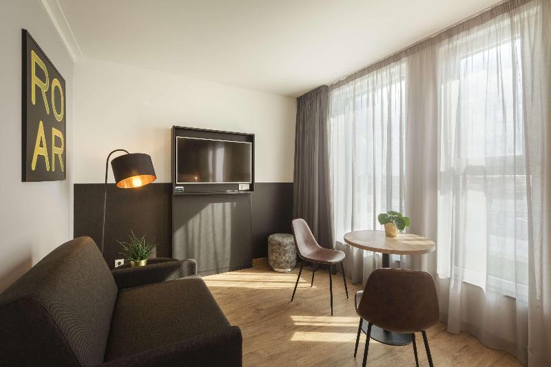 Holiday Inn - the niu, Leo Nuremberg - Oda