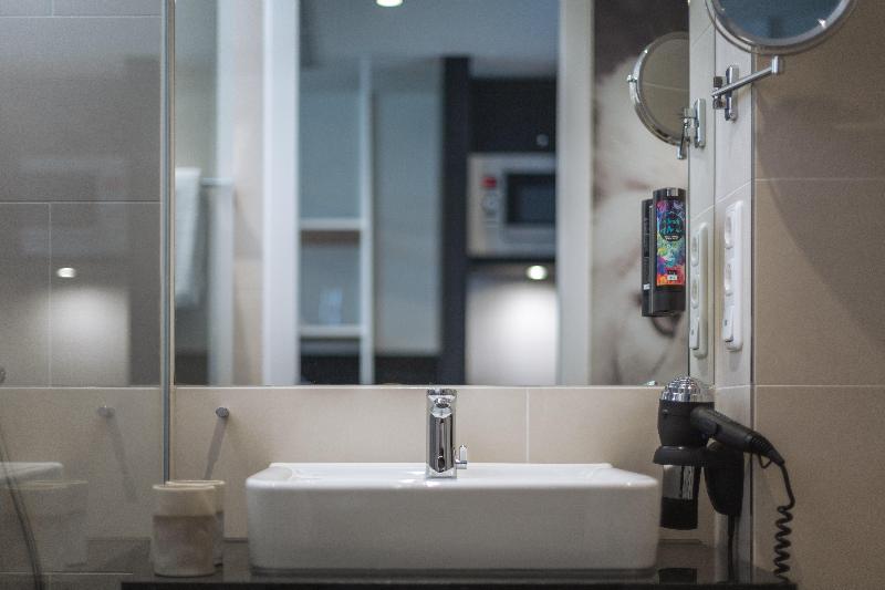 Holiday Inn - the niu, Leo Nuremberg - Oda