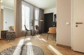 Holiday Inn - the niu, Leo Nuremberg fotoÄŸrafÄ±
