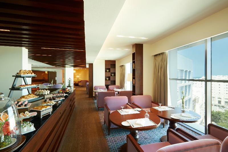 Royal Tulip Muscat - Restoran