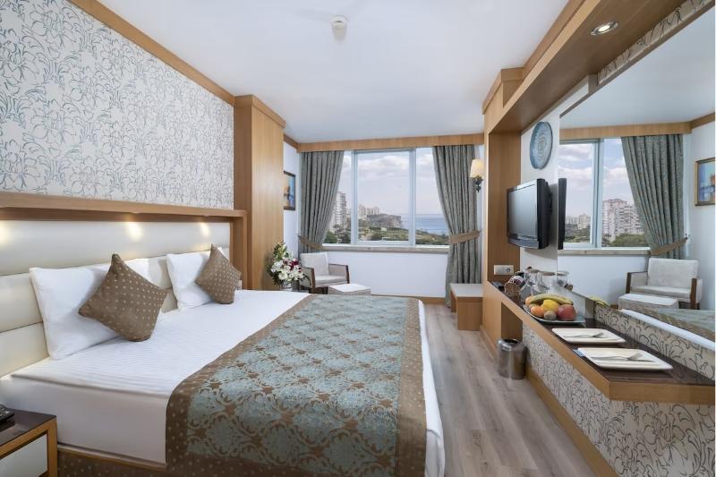 Delta Hotels by Marriott Antalya Lara ADULT ONLY - Oda