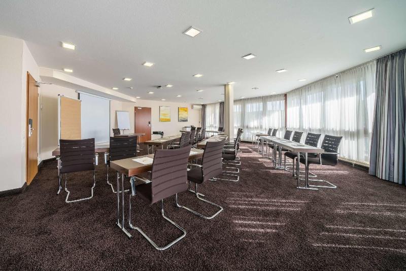 LOFTSTYLE Hotel Gerlingen Sure Hotel Collection BW - Toplantı
