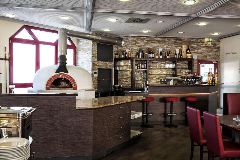LOFTSTYLE Hotel Gerlingen Sure Hotel Collection BW - Restoran