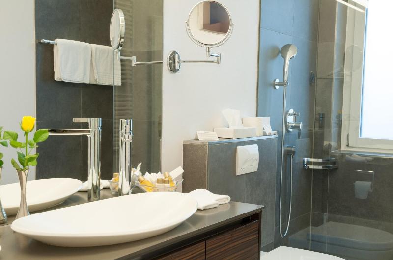 Romantik Hotel Beau - Rivage Weggis - Oda