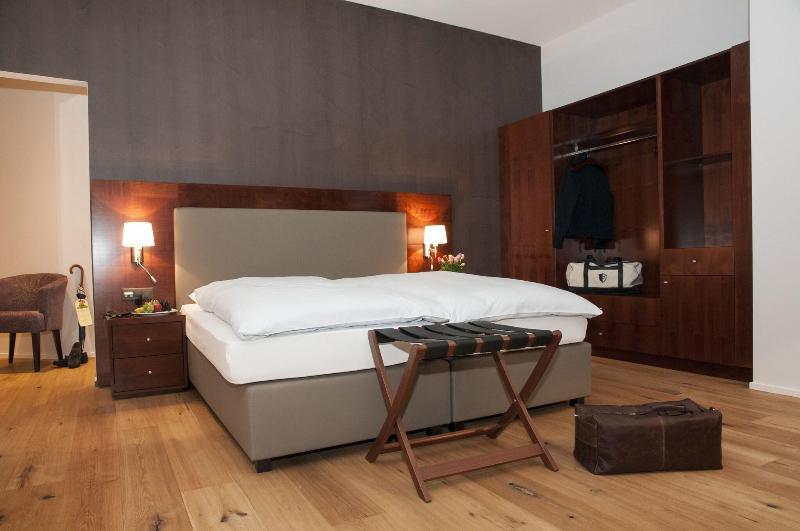 Romantik Hotel Beau - Rivage Weggis - Oda