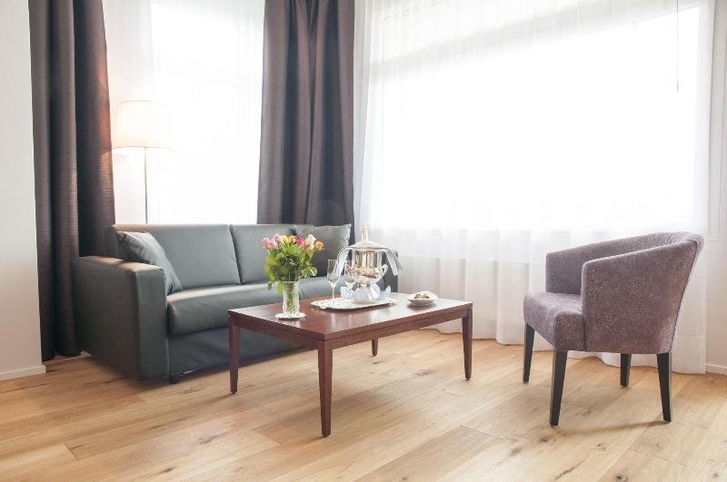 Romantik Hotel Beau - Rivage Weggis - Oda