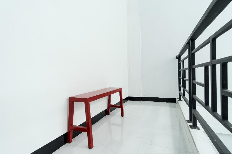 OYO 839 Royal Guest House - Lobi