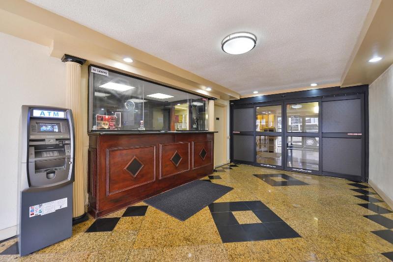Red Carpet Inn Newark Airport - Lobi