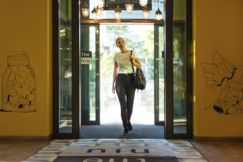 Holiday Inn - the niu, Dwarf Berlin Schöneberg - Genel