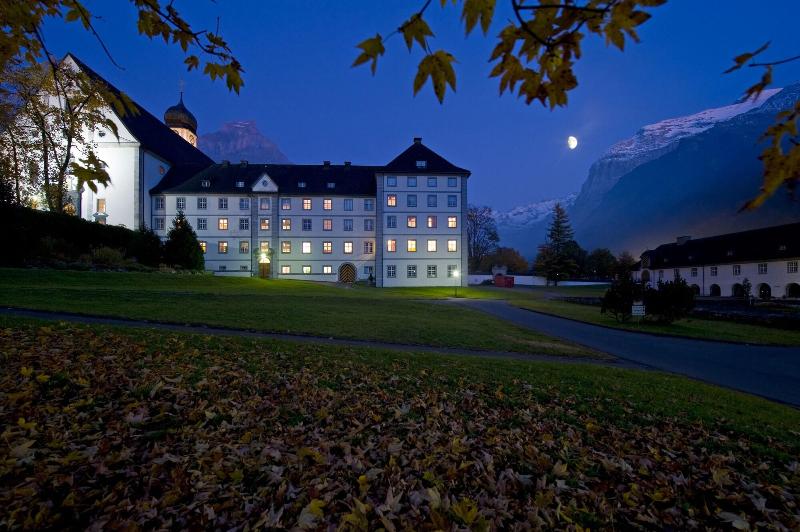 Spannort Inn - Genel