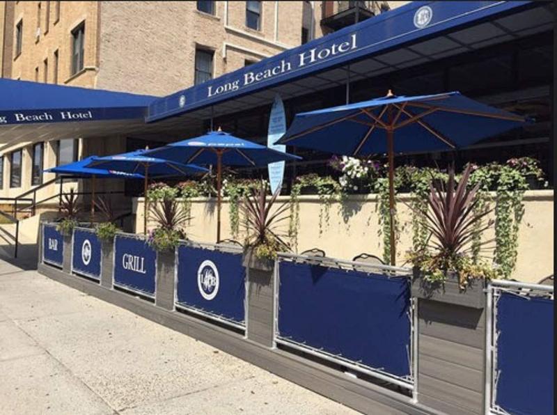Long Beach Hotel - Teras
