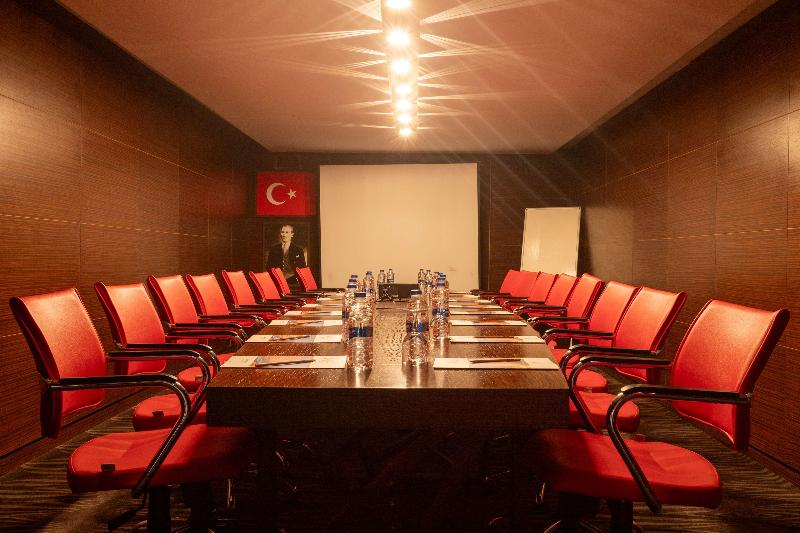 Best Western Plus Khan Hotel - Toplantı
