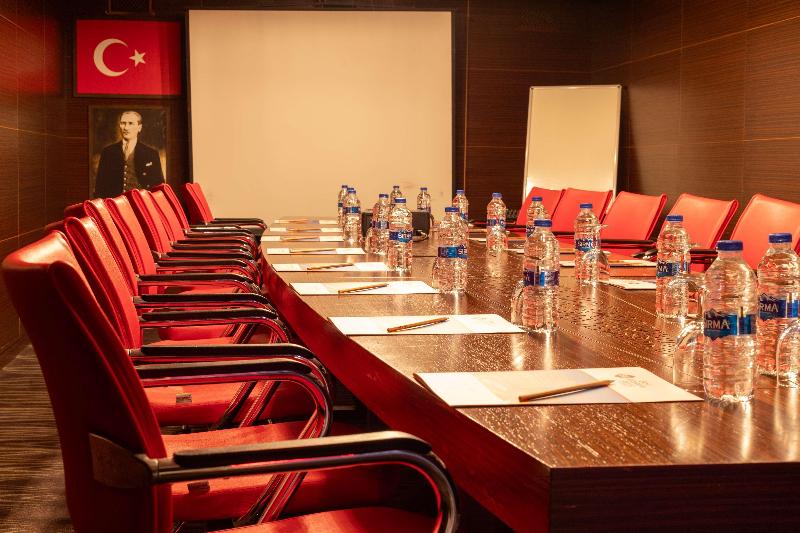 Best Western Plus Khan Hotel - Toplantı
