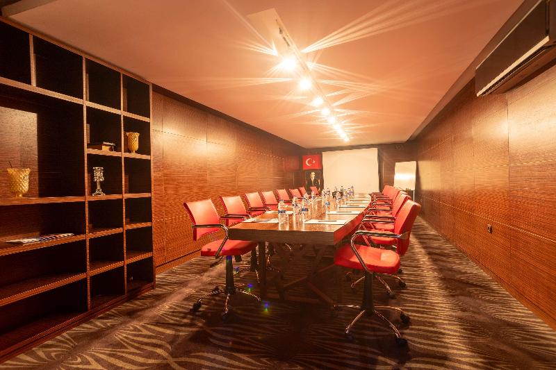 Best Western Plus Khan Hotel - Toplantı