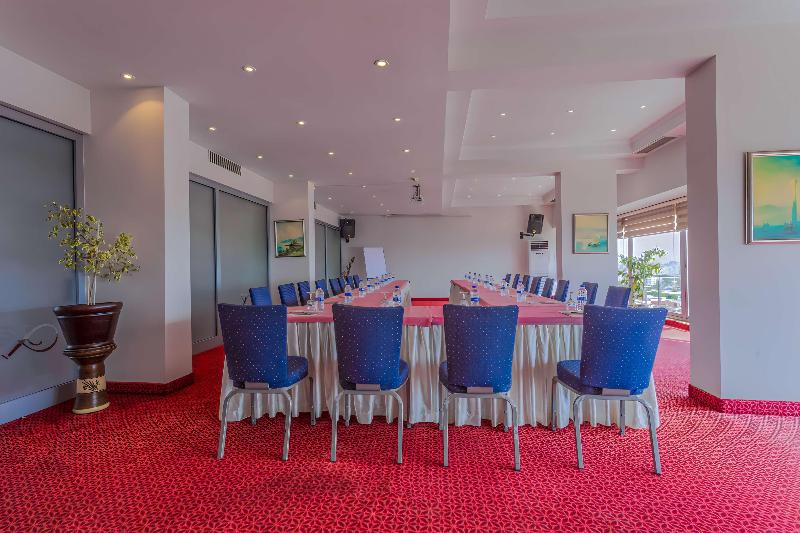 Best Western Plus Khan Hotel - Toplantı