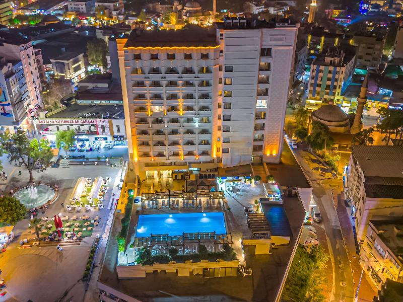 Best Western Plus Khan Hotel - Genel