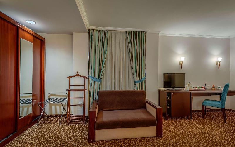 Best Western Plus Khan Hotel - Oda