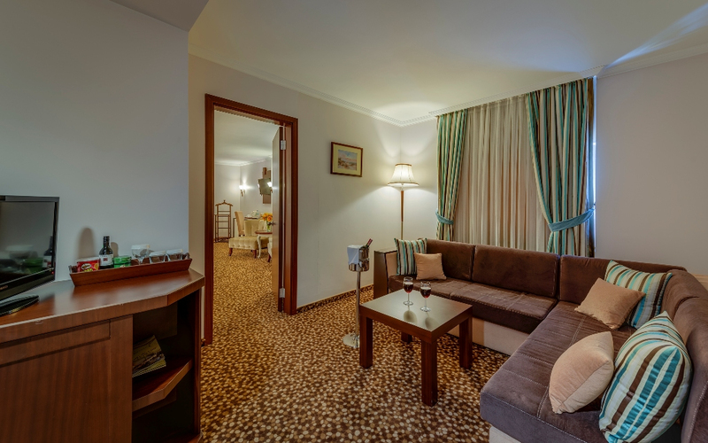 Best Western Plus Khan Hotel - Oda