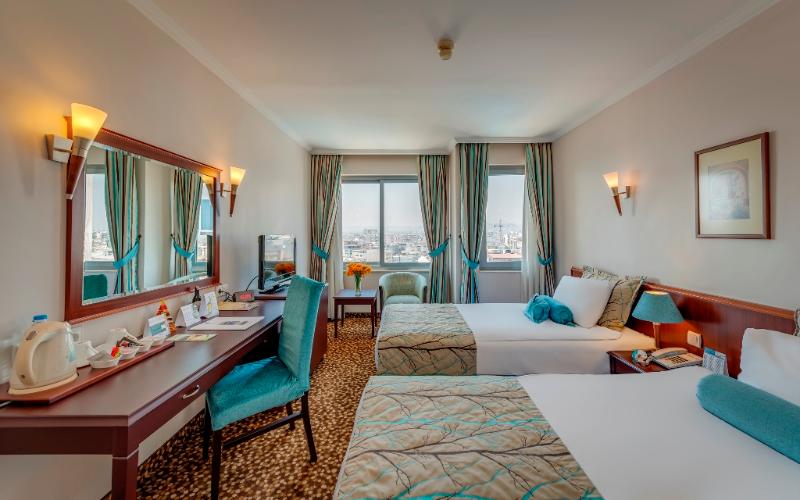 Best Western Plus Khan Hotel - Oda