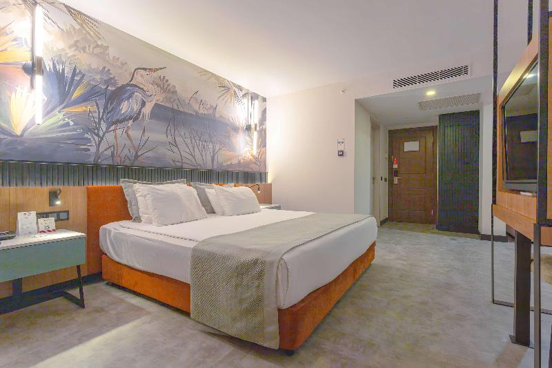 Best Western Plus Khan Hotel - Oda