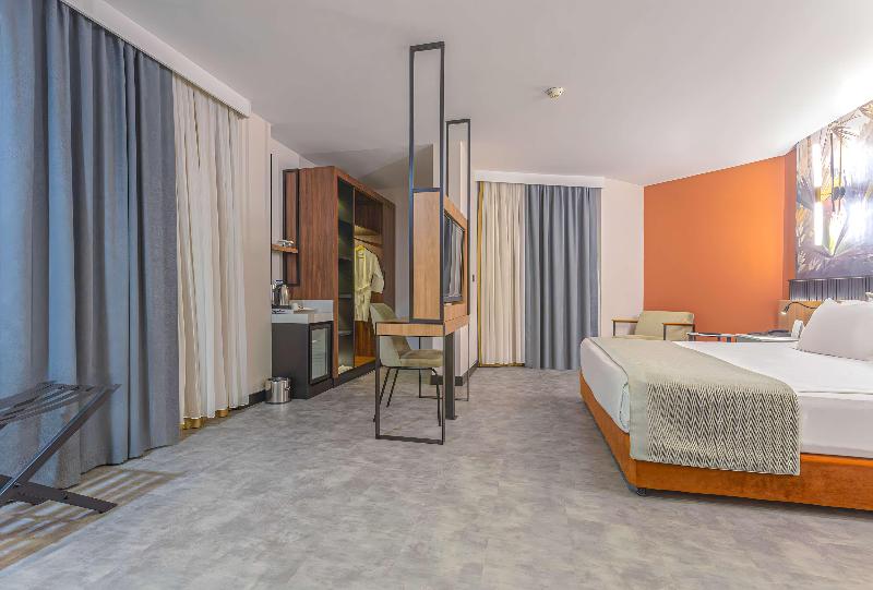 Best Western Plus Khan Hotel - Oda