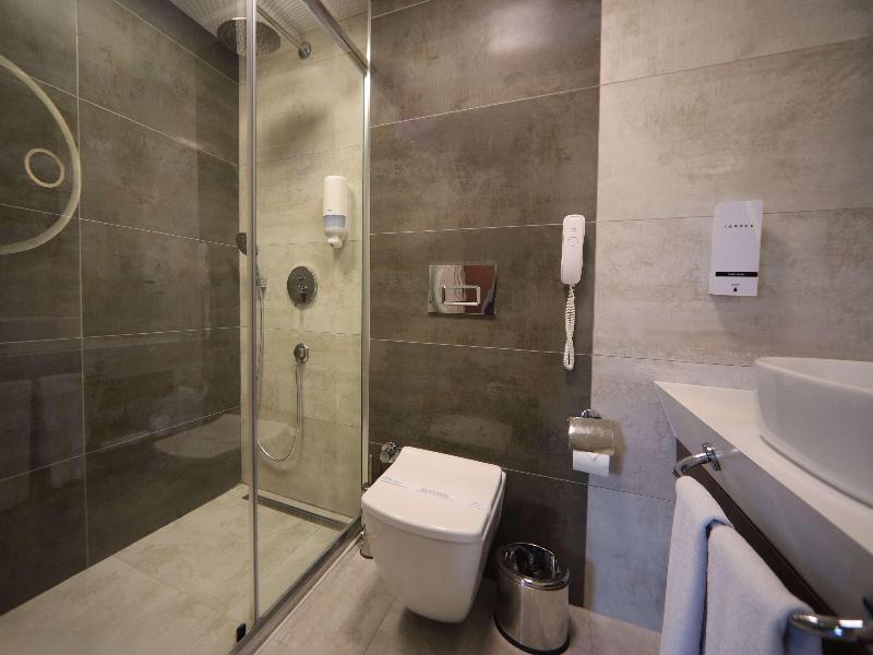 Best Western Plus Khan Hotel - Oda