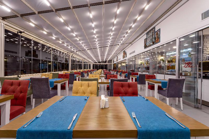 Best Western Plus Khan Hotel - Restoran