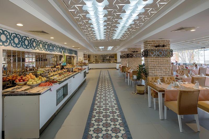 Best Western Plus Khan Hotel - Restoran
