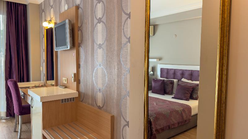 Novis Hotel Cleopatra - Oda