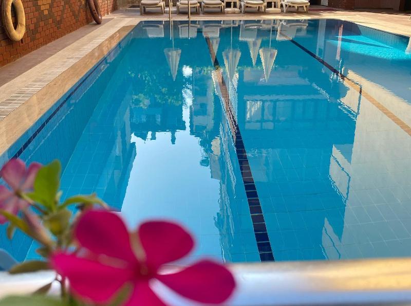 Novis Hotel Cleopatra - Havuz
