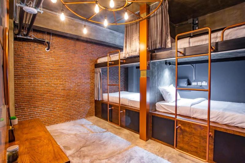 Kaen Hostel by ZUZU - Oda