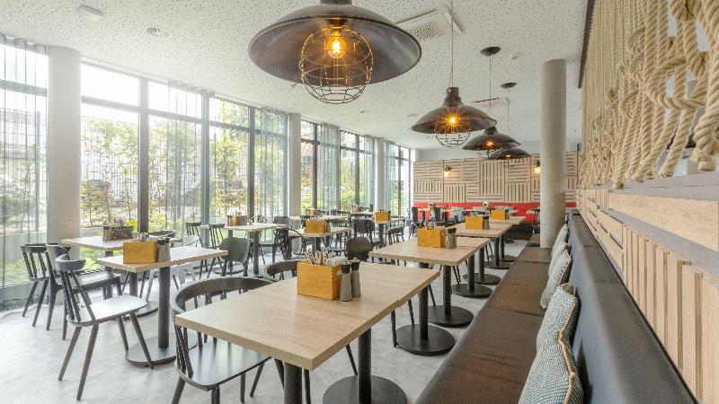 Holiday Inn - The niu, Keg Hamburg Ost - Restoran