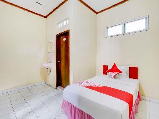 Super OYO 3261 Hotel Ratu fotoÄŸrafÄ±