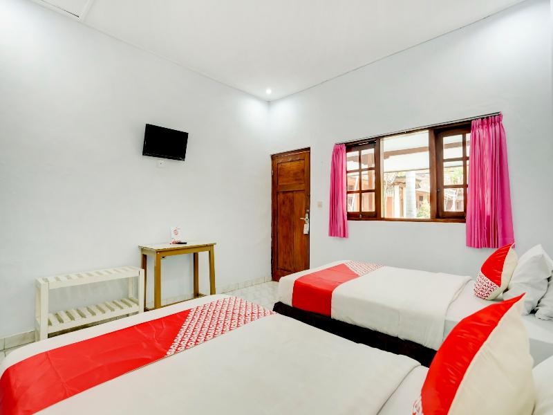 Super OYO 3261 Hotel Ratu - Oda