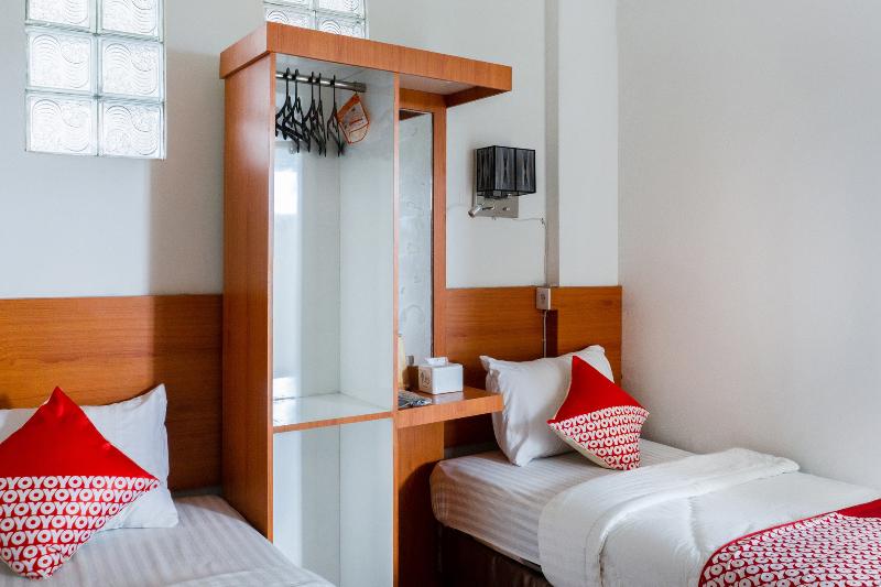 OYO 2199 Mandiri Guest House - Oda