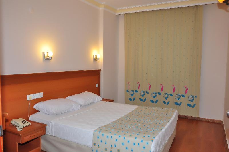Cinar Family Suite Hotel - Oda