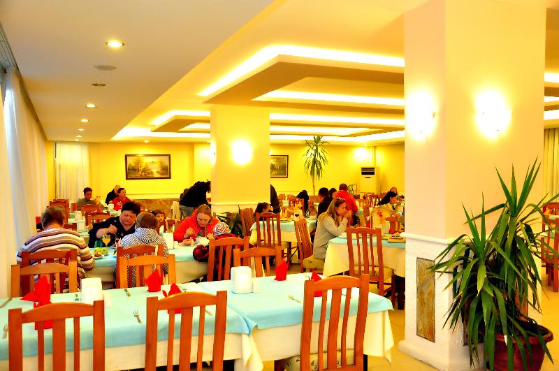 Cinar Family Suite Hotel - Restoran