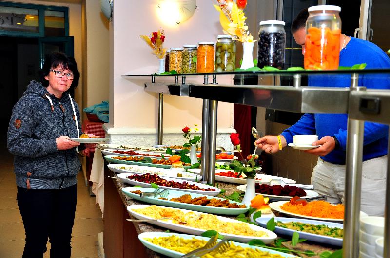 Cinar Family Suite Hotel - Restoran