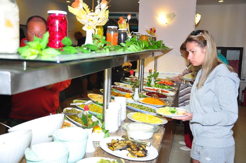 Cinar Family Suite Hotel - Restoran