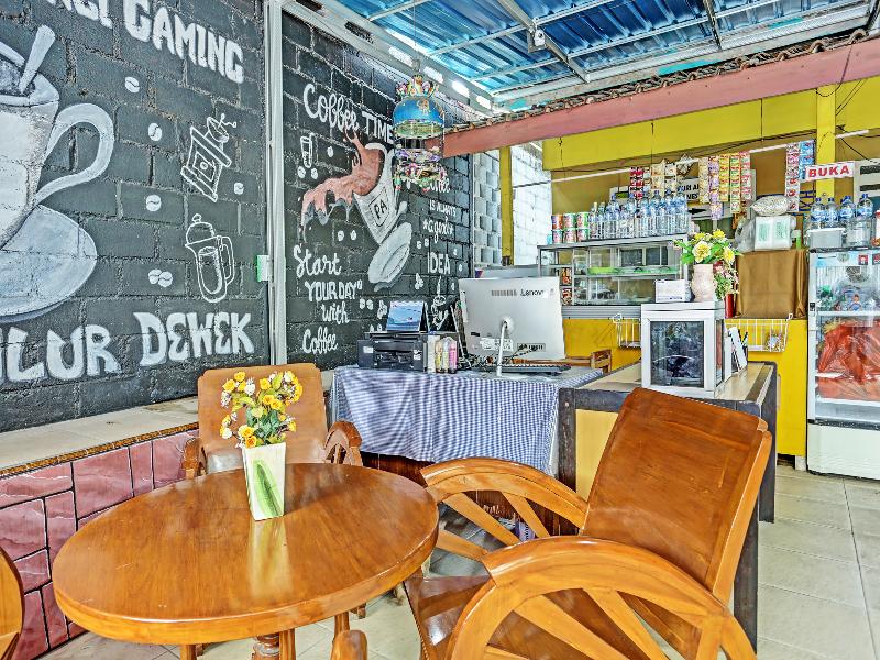 OYO 3214 Puri Amalia - Restoran