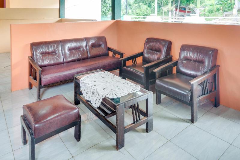 Hotel O Griya Ketapang - Lobi