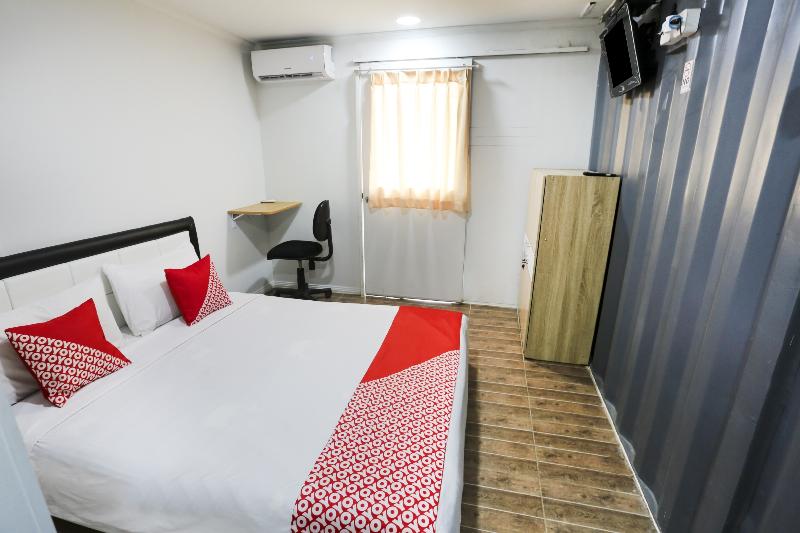 OYO 3300 Nadjara Residence - Oda