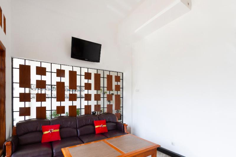 OYO 3309 Forrest’inn - Lobi