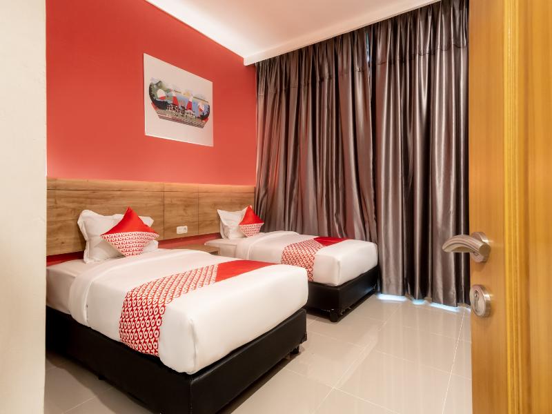 Super OYO 3159 Festive Inn - Oda