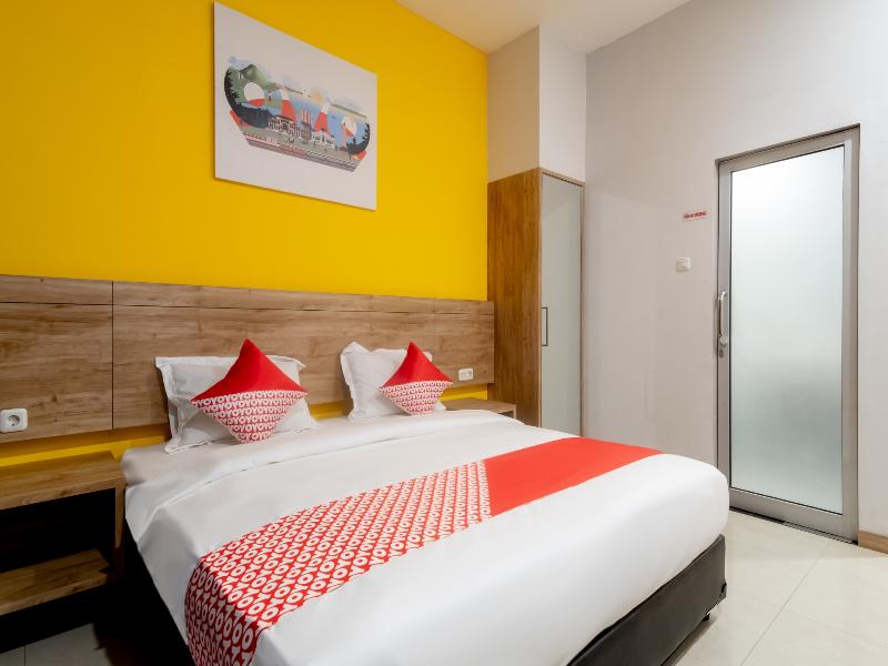 Super OYO 3159 Festive Inn - Oda