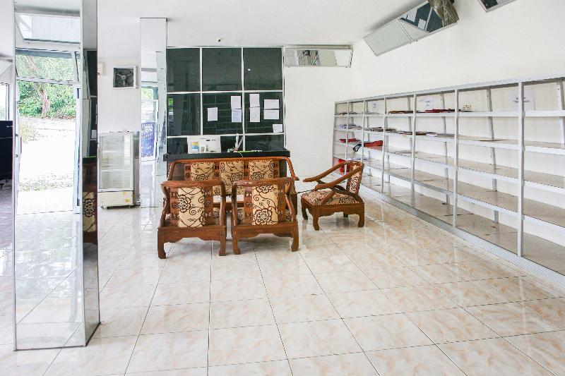 OYO 3438 Pasir Padi Inn Syariah - Lobi