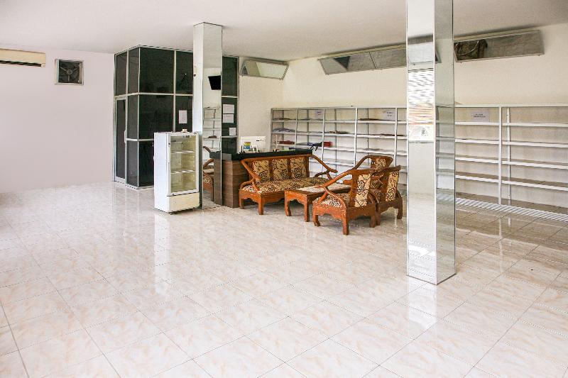 OYO 3438 Pasir Padi Inn Syariah - Lobi