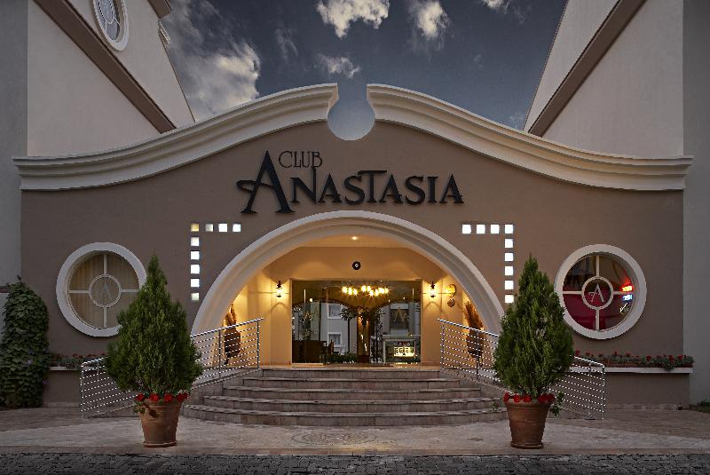 Club Anastasia - Genel