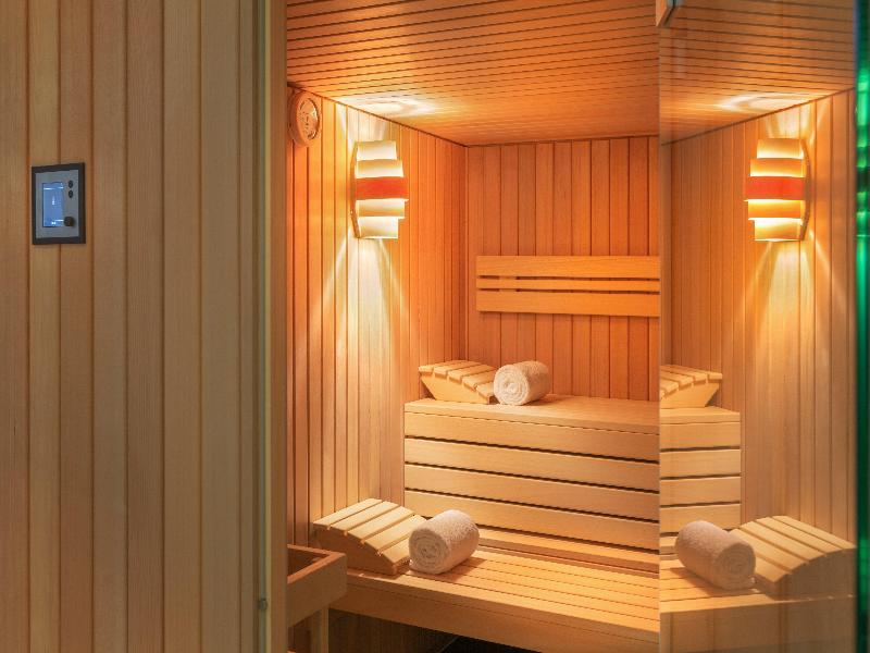 Holiday Inn - the niu, Mesh Stuttgart Messe - Aktivite